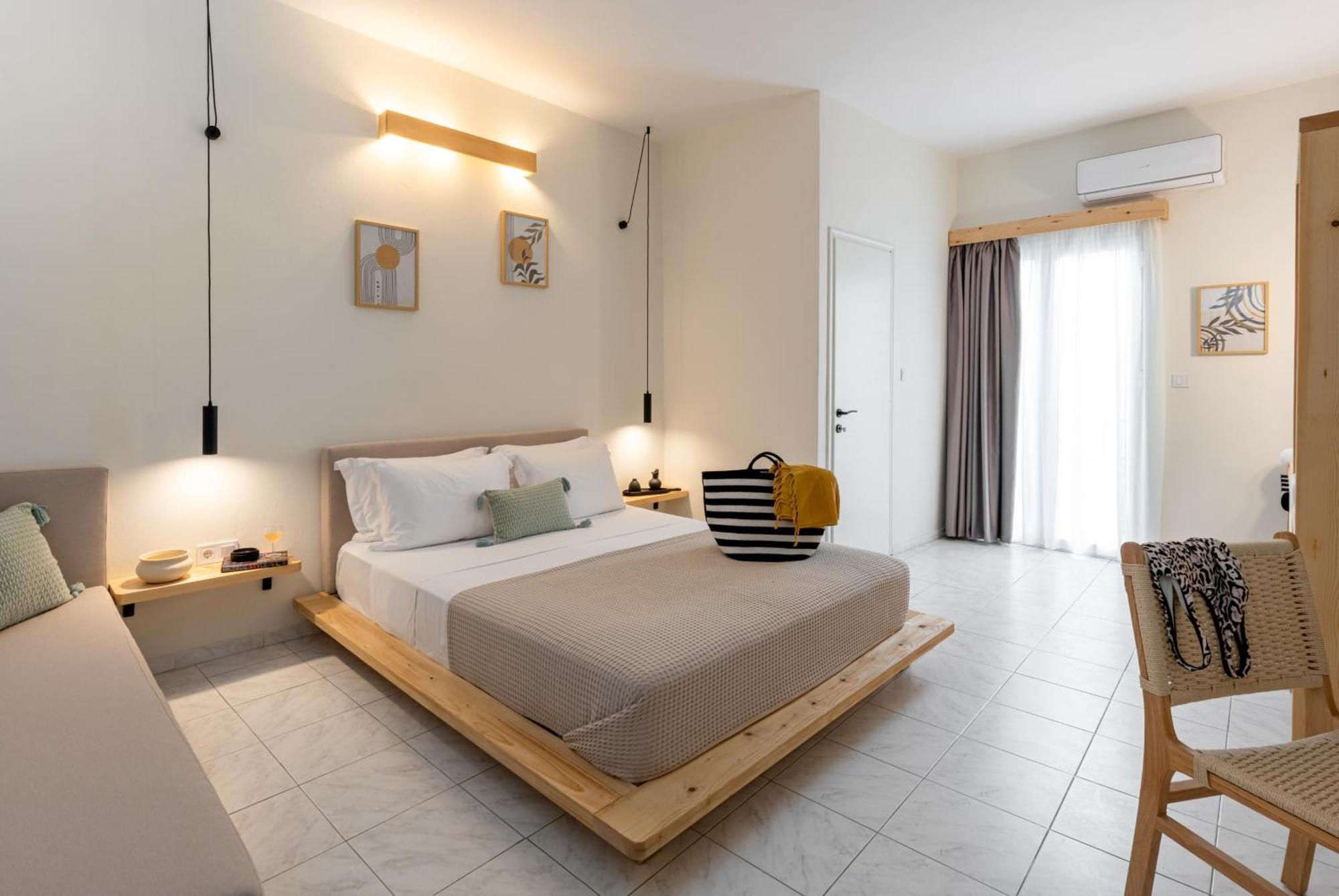 Гостевой дом Capella Skiathos, Town